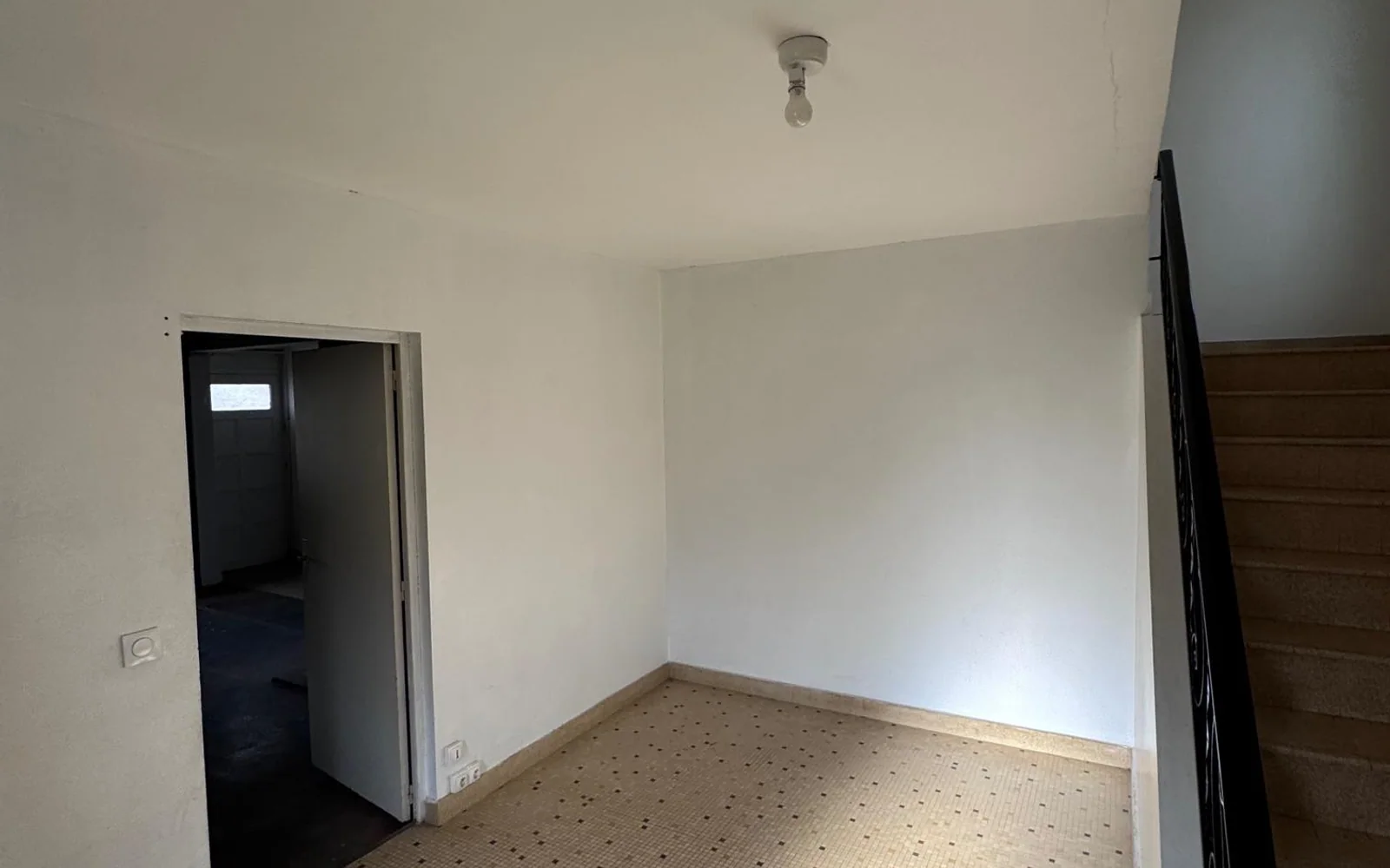Pièce intérieure avant rénovation