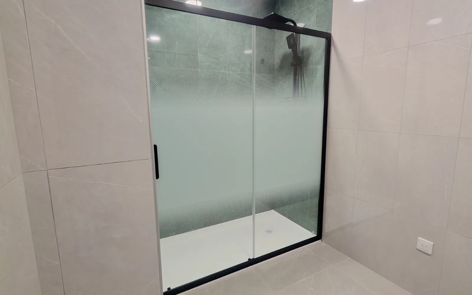 Salle de douche rénovée à Colomiers